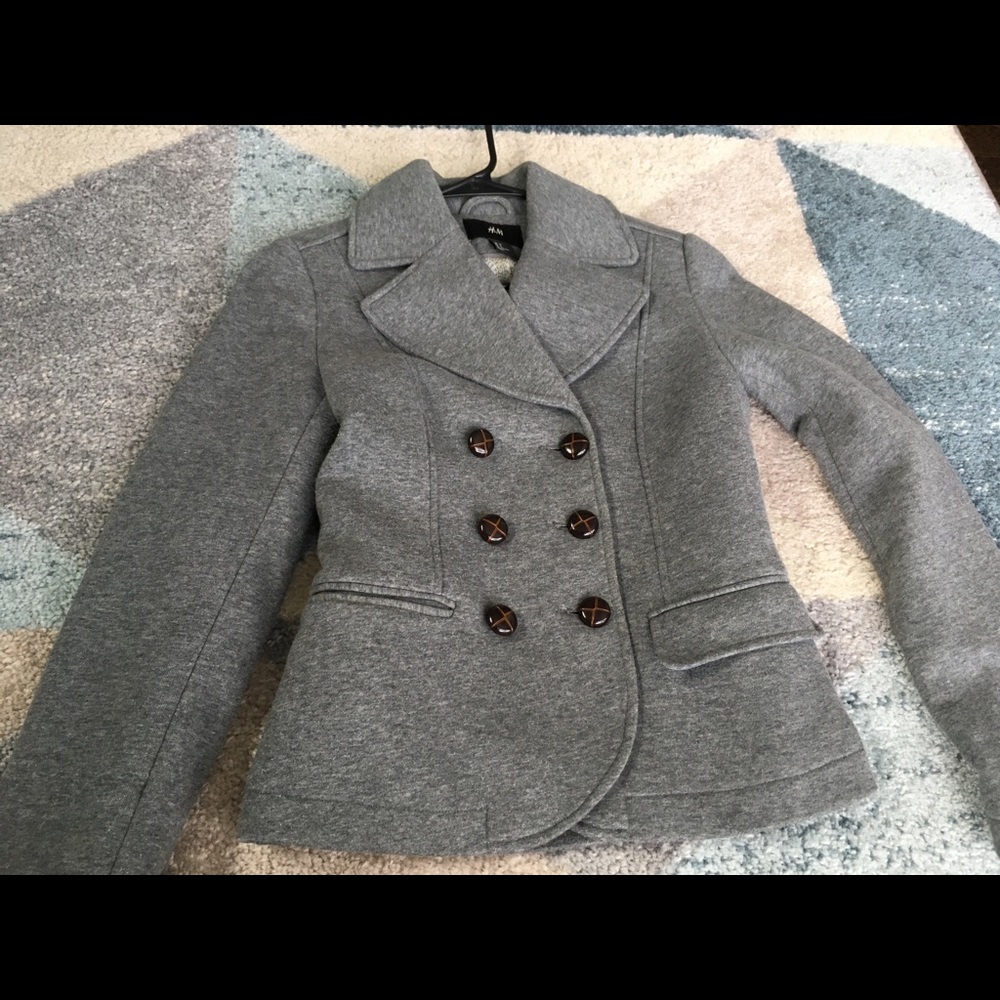 Grey blazer